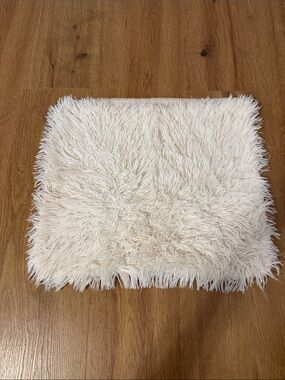 SHEIN Cream Shag Accent Pillow Cover
